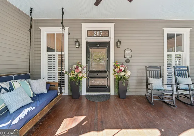4th image of 207 E Hightower Trl, Social Circle, GA 30025 | MLS# 10728238