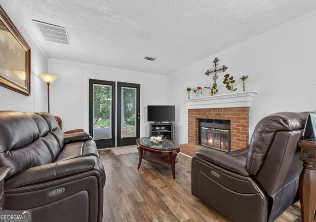 5th image of 320 Williamsburg Way, Fayetteville, GA 30214 | MLS# 10813122