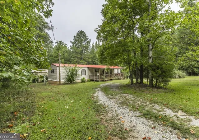 Photo 1 of Single family home for sale at 222 Tommys Trl, Forsyth, GA 31029 | MLS# 10835191 | Listing updated on 2026-09-11