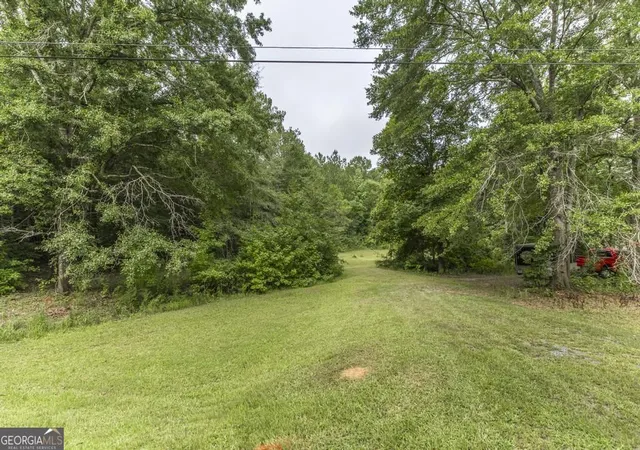 Photo 4 of Single family home for sale at 222 Tommys Trl, Forsyth, GA 31029 | MLS# 10835191 | Listing updated on 2026-09-11