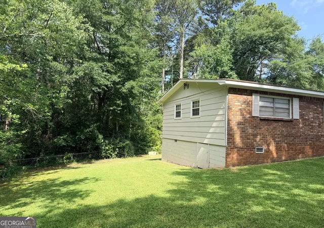 Photo 3 of Single family home for sale at 7132 Green Acres Ct Sw, Covington, GA 30014 | MLS# 10826277 | Listing updated on 2026-09-03