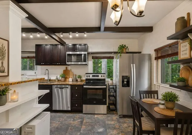 Photo 2 of Single family home for sale at 5085 Balus Dr, Gainesville, GA 30504 | MLS# 10787289 | Listing updated on 2026-09-24