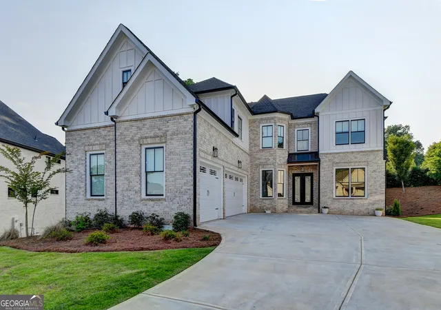 Photo 2 of Mansion for sale at 4135 Wildberry Ln, Cumming, GA 30040 | MLS# 10778393 | Listing updated on 2026-09-19
