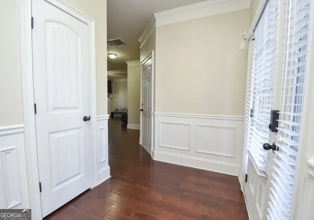Photo 3 of Single family home for sale at 43 Greencove Ct, Newnan, GA 30265 | MLS# 10830691 | Listing updated on 2026-09-04