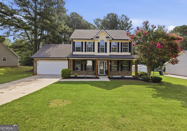 2nd image of 125 Oak Hill Dr, Covington, GA 30016 | MLS# 10802722
