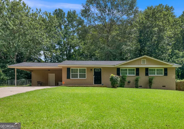 Photo 1 of Sale Pending at 2027 Chestnut Log Dr, Lithia Springs, GA 30122 | MLS# 10821102 | Listing updated on 2026-09-15