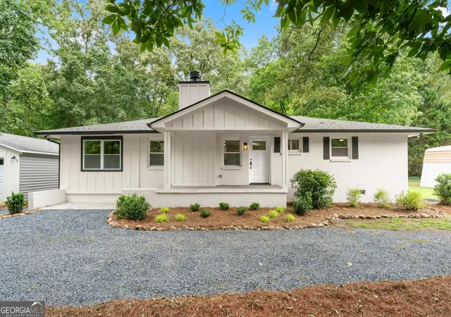 Homes for sale in White, GA | 45 E Rocky St Ne, White, GA 30184 | MLS# 10766568