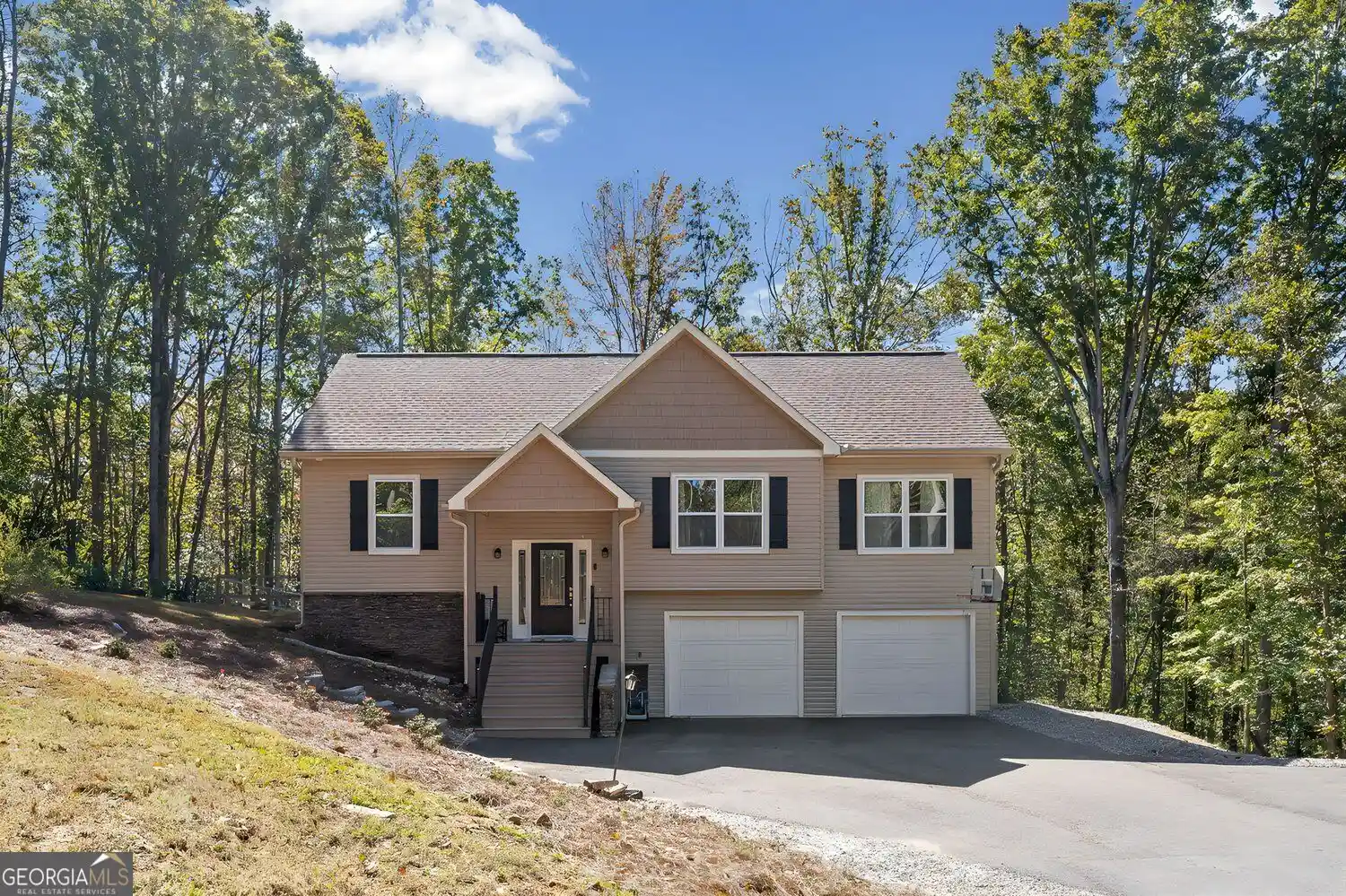 Photo 1 of Single family home for sale at 3735 Oak Grv Rd, Dahlonega, GA 30533 | MLS# 10877669 | Listing updated on 2026-10-22
