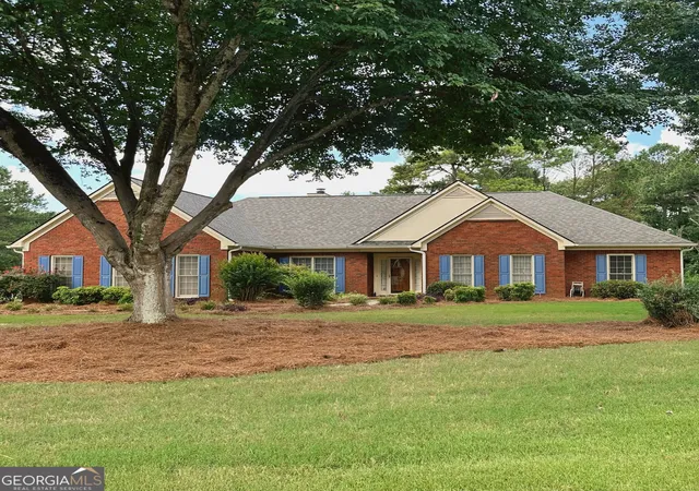2nd image of 9361 Arbor Glen Ct, Jonesboro, GA 30236 | MLS# 10807142