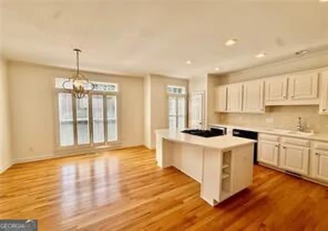 Photo 2 of Townhouse for sale at 14 Carrington Way, Sandy Springs, GA 30328 | MLS# 10818650 | Listing updated on 2026-09-21