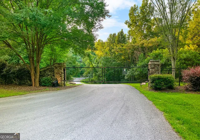 Photo 3 of Land for sale at 32r Roaring Forks Ln, East Ellijay, GA 30540 | MLS# 10834626 | Listing updated on 2026-09-10