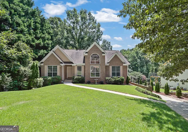 1st image of 3121 Wildwood Rd, Suwanee, GA 30024 | MLS# 10804419