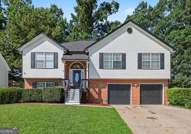 Photo 1 of Single family home for sale at 985 Under Ct, Sugar Hill, GA 30518 | MLS# 10828514 | Listing updated on 2026-09-03