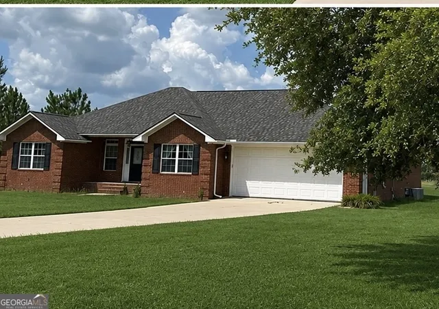 Homes for sale in Glennville, GA | 123 Wesley Deloach Rd, Glennville, GA 30427 | MLS# 10795279