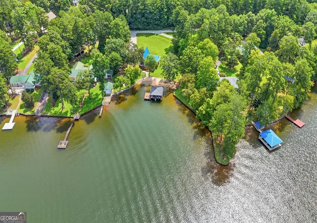 2nd image of 124 Rosebud Ln, Jackson, GA 30233 | MLS# 10826035