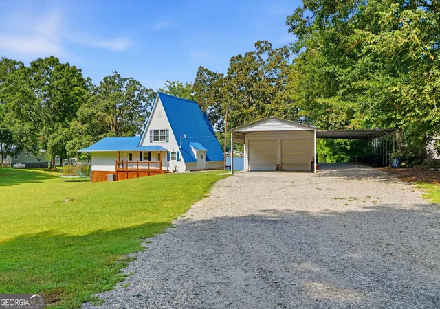 Photo 3 of Single family home for sale at 124 Rosebud Ln, Jackson, GA 30233 | MLS# 10826035 | Listing updated on 2026-09-12