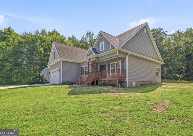 Homes for sale in Toccoa, GA | 63 Pace Road, Toccoa, GA 30577 | MLS# 10798573
