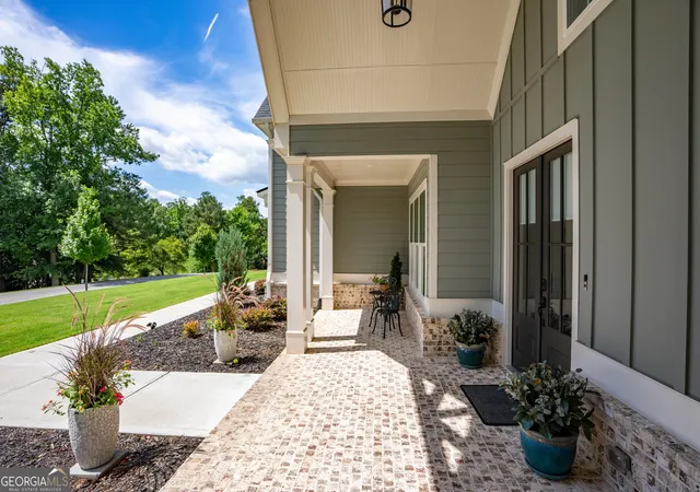 Homes for sale in Greensboro, GA | 2874 Club Dr, Greensboro, GA 30642 | MLS# 10789825