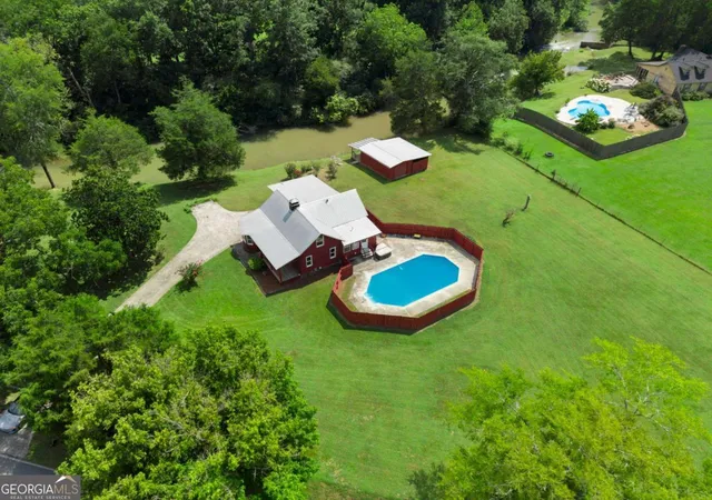 3rd image of 2059 Cave Spring Rd, Cedartown, GA 30125 | MLS# 10821567