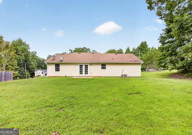 Photo 4 of Single family home for sale at 20 Hunters Keep, Covington, GA 30014 | MLS# 10807951 | Listing updated on 2026-08-18