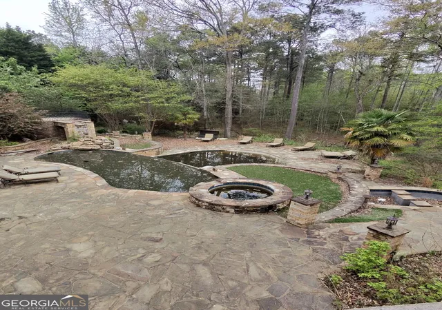 Photo 2 of Sale Pending at 3920 Westbrook Rd, Suwanee, GA 30024 | MLS# 10815174 | Listing updated on 2026-09-16