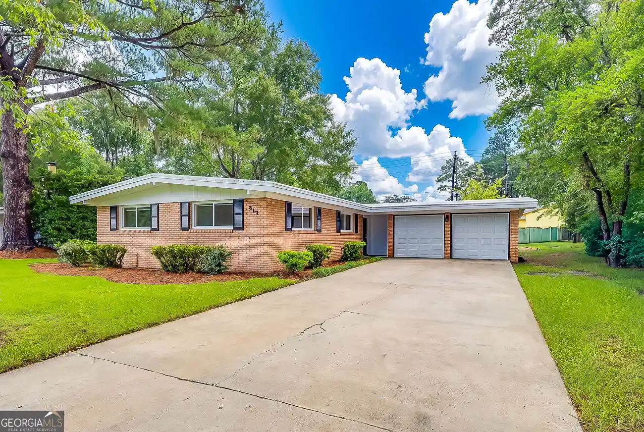 Photo 1 of Single family home for sale at 317 Willow Rd, Savannah, GA 31419 | MLS# 10855323 | Listing updated on 2026-10-13