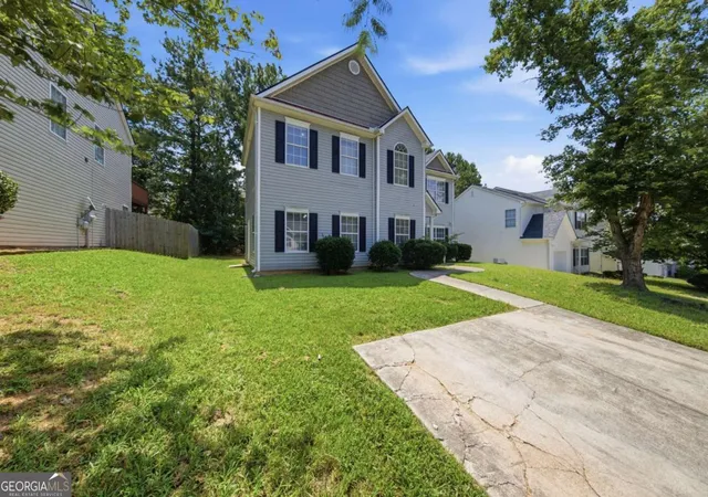 Photo 3 of Sale Pending at 4516 Swan Tr, Union City, GA 30349 | MLS# 10820291 | Listing updated on 2026-09-28