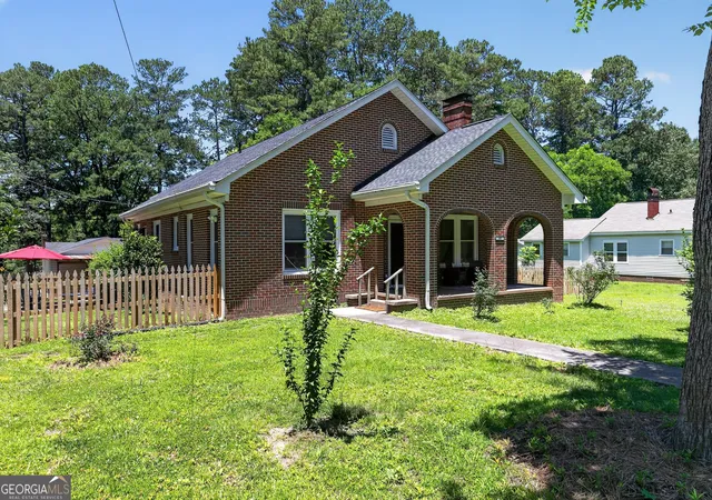 Homes for sale in Summerville, GA | 68 Tyler St, Summerville, GA 30747 | MLS# 10782239