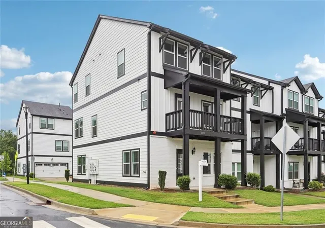 Photo 3 of Townhouse for sale at 1037 Knoxboro Ln, Woodstock, GA 30188 | MLS# 10810009 | Listing updated on 2026-09-19