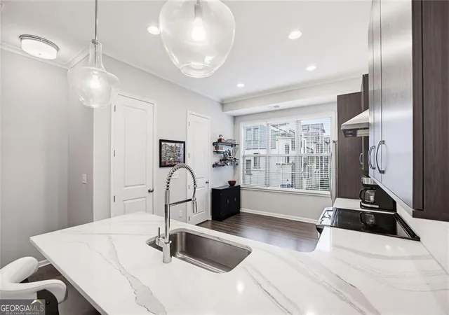 image of 629 Broadview Pl, Atlanta, GA 30324 | MLS# 10780130