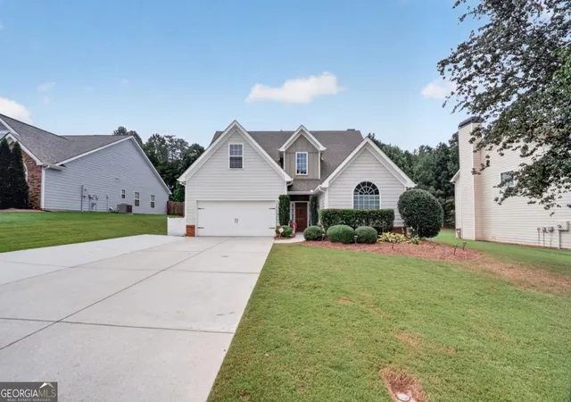2nd image of 6280 Cove Creek Dr, Flowery Branch, GA 30542 | MLS# 10822606