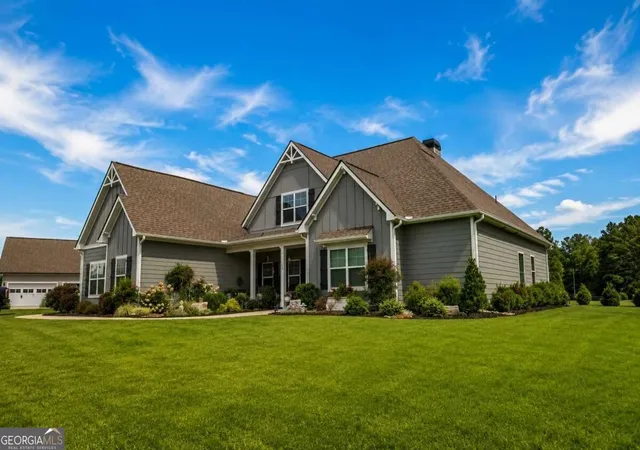 Photo 2 of Single family home for sale at 394 Bluff Mill Farms Dr, Senoia, GA 30276 | MLS# 10830393 | Listing updated on 2026-09-04