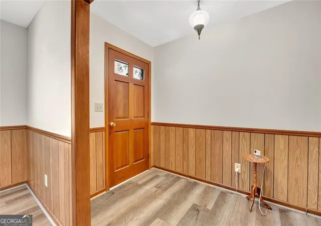 Photo 3 of Single family home for sale at 395 SW Cedar Ln, Conyers, GA 30094 | MLS# 10710611 | Listing updated on 2026-08-19
