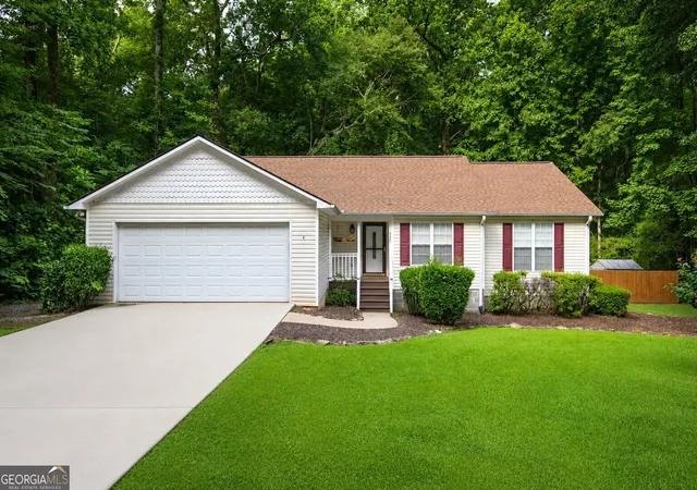 Photo 1 of Single family home for sale at 320 River Chase Dr, Athens, GA 30605 | MLS# 10792884 | Listing updated on 2026-07-20