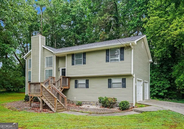 Photo 3 of Single family home for sale at 2311 Weatherly Ct, Jonesboro, GA 30236 | MLS# 10790939 | Listing updated on 2026-09-13