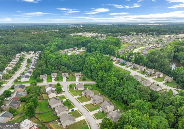 Photo 3 of Single family home for sale at 316 Maddi Grace Ct, Locust Grove, GA 30248 | MLS# 10815661 | Listing updated on 2026-09-28