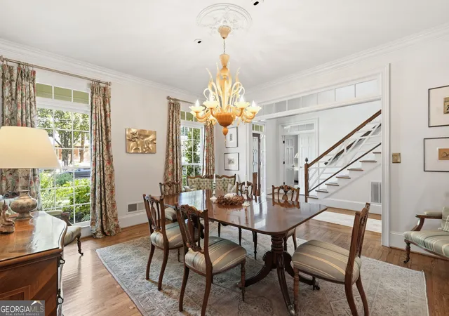4th image of 1314 Battleview Dr Nw, Atlanta, GA 30327 | MLS# 10761881