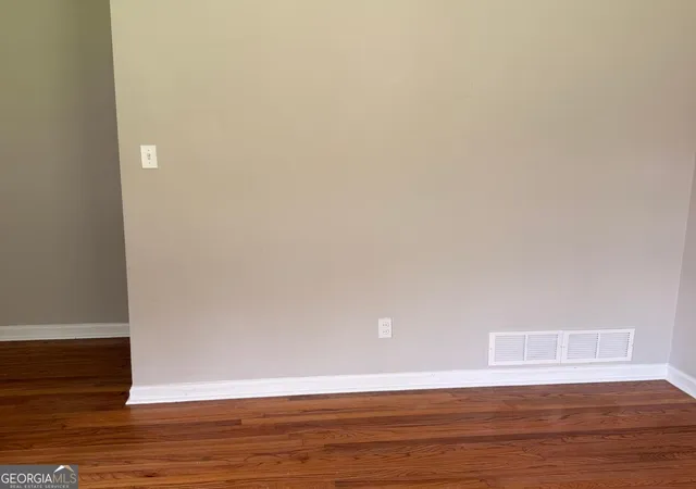 2nd image of 9182 Flat Shoals Rd Sw, Covington, GA 30014 | MLS# 10790283