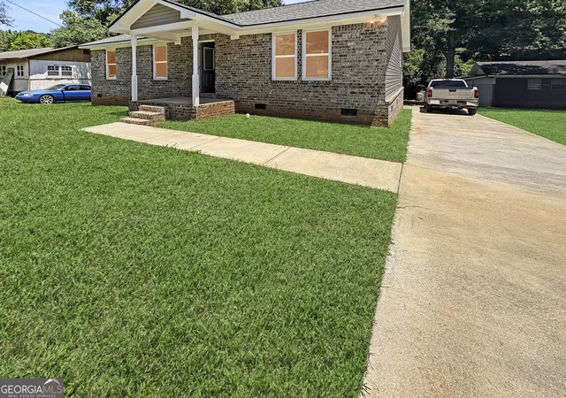 Homes for sale in Forsyth, GA | 24 George St, Forsyth, GA 31029 | MLS# 10767694