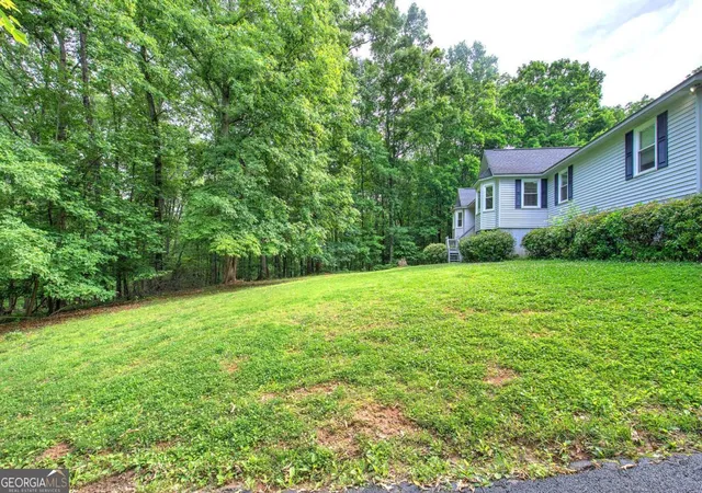 Photo 3 of Single family home for sale at 65 Gaddis Rd Nw, Cartersville, GA 30120 | MLS# 10767794 | Listing updated on 2026-09-18