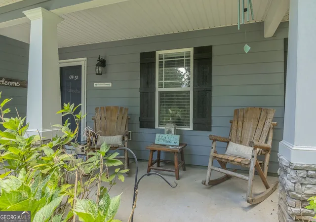 2nd image of 52 Brooks Lake Dr, Newnan, GA 30263 | MLS# 10830230