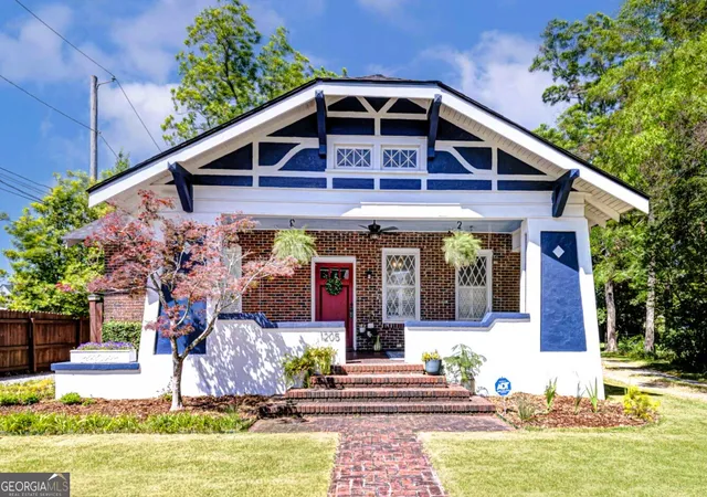 Photo 1 of Sale Pending at 1205 Munro Ave, Columbus, GA 31906 | MLS# 10794804 | Listing updated on 2026-09-16