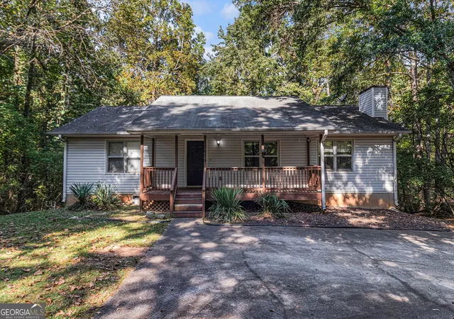 Photo 1 of Sale Pending at 10639 Fitzgerald Rd, Jonesboro, GA 30238 | MLS# 10612543 | Listing updated on 2025-11-05