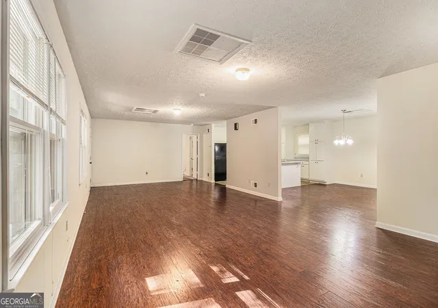 Photo 4 of Sale Pending at 10639 Fitzgerald Rd, Jonesboro, GA 30238 | MLS# 10612543 | Listing updated on 2025-11-05