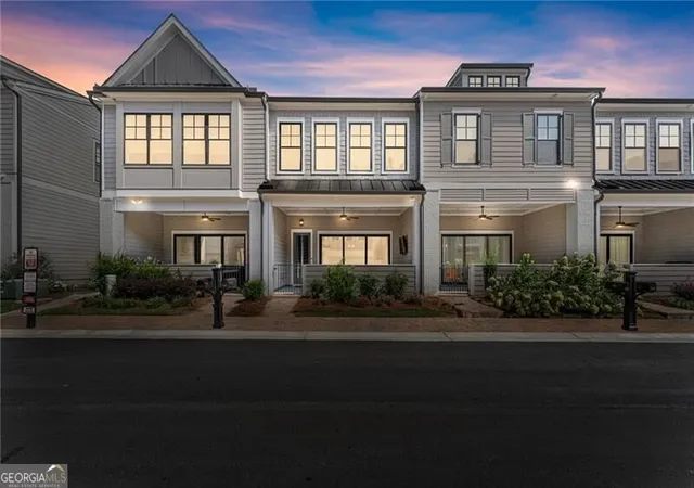 Photo 2 of Townhouse for sale at 710 Stickley Oak Wy, Woodstock, GA 30189 | MLS# 10825304 | Listing updated on 2026-08-27