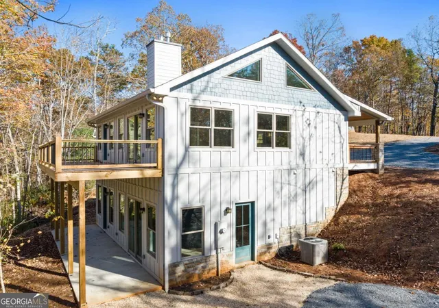Photo 2 of Single family home for sale at 1054 Lakeland Dr, Ellijay, GA 30540 | MLS# 10643519 | Listing updated on 2026-10-29