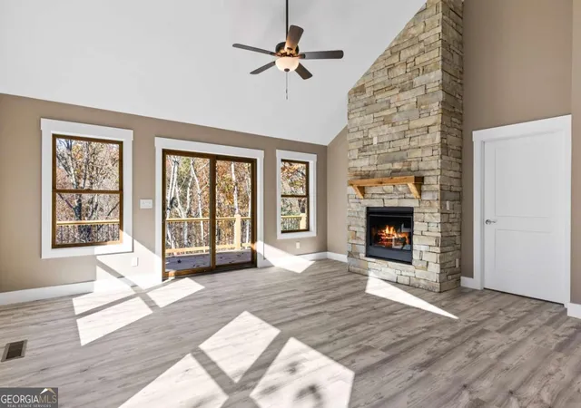Photo 3 of Single family home for sale at 1054 Lakeland Dr, Ellijay, GA 30540 | MLS# 10643519 | Listing updated on 2026-10-29