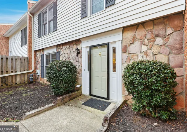 Photo 4 of Condo for sale at 6500 Gaines Fry Rd #I-4, Flowery Branch, GA 30542 | MLS# 10785979 | Listing updated on 2026-07-22