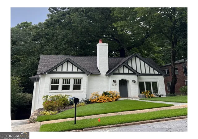 Photo 1 of Single family home for sale at 1224 Stillwood Dr Ne, Atlanta, GA 30306 | MLS# 10694613 | Listing updated on 2026-08-10