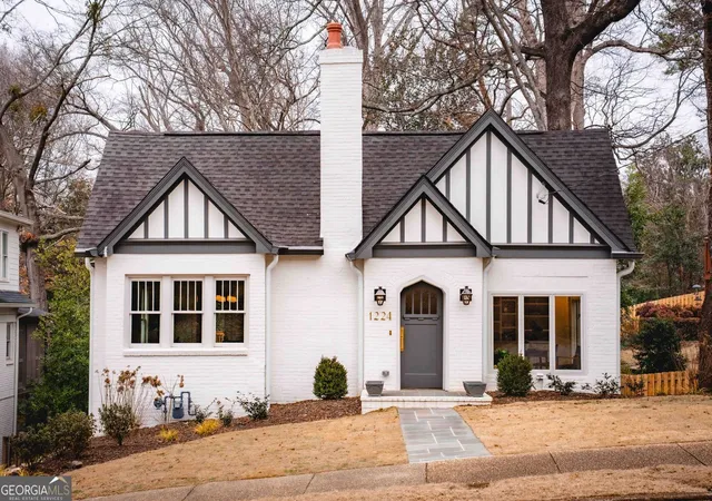 Photo 2 of Single family home for sale at 1224 Stillwood Dr Ne, Atlanta, GA 30306 | MLS# 10694613 | Listing updated on 2026-08-10